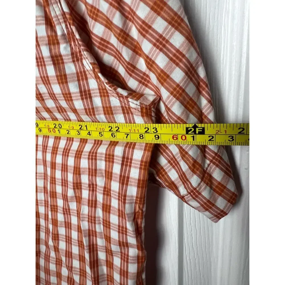 The North Face Short Sleeve Button Down Shirt Size Medium Zipper Pocket